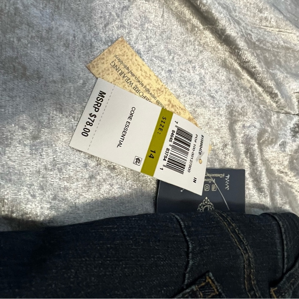 Democracy Blue Boot Cut Jeans Classic Style - Picture 6 of 6